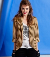 Add a bold layer to your style equation with this striped, three-quarter sleeve blazer from Ali & Kris!