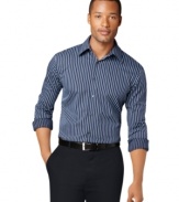 Go bold in blues. Standout style is effortless with this no-iron striped shirt from Van Heusen.