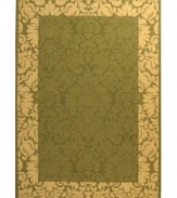 Safavieh takes classic beauty outside of the home with this elegant rug, created with a specially designed sisal weave. In a chic olive hue with natural accents, this beautiful piece makes the most of any outdoor patio, porch or balcony.