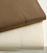 The ultimate in comfort that lasts night after night, this Spring Flannel sheet set is soft and sumptuous to keep you cozy in pure cotton flannel. Comes in two neutral hues.