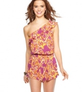 Be a graphic it girl in Planet Gold's ruffled romper, where a colorful abstract print and one-shoulder silhouette create perfect, poolside style!