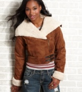 Hit the slopes or hit the town in this sherpa-lined, faux-suede shearling jacket from JJ Basics. With its shrunken moto design and sumptuous fabrication, this layer is sure to warm you up in high style.