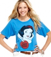 Incorporate fairytale cool into your day with this faded, vintage-inspired Snow White tee from Mighty Fine!
