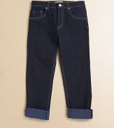 An everyday must-have in a dark blue wash with just a hint of stretch.Front buttonWaistband with belt loopsZip flyFive-pocket style98% cotton/2% elastaneMachine washImported