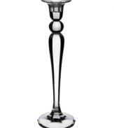 The light of your living room. With a curvaceous shape and sheer facets to reflect a gently flickering flame, this crystal candlestick is simply elegant in any decor. From Villeroy & Boch.
