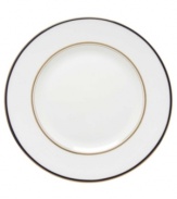 Set the table with poise and purpose. The Library Lane dinner plates from kate spade new york feature zesty color combinations that appeal to your inner artist.