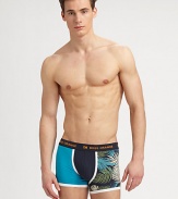 A slim-fitting and stylish foundation in a stretchy cotton knit for added comfort and support.Elastic logo waistband95% cotton/5% elastaneMachine washImported