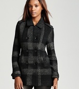 Proving tweed and plaid are still chic, this of-the-moment Burberry London coat wows on the weekend in a tailored silhouette rendered in a warm wool blend.