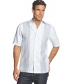 Step outside of the box and into comfort with this linen-blend, paneled shirt from Cubavera.