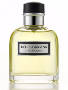 Ruggedly masculine. Exotic. A distinctive, dynamic scent that expresses individuality in an understated style. 