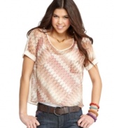 Print on the front and lace on the flip side makes this top from American Rag a perfect 10!