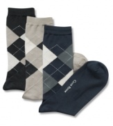 Change up your everyday pattern with these sharp argyle dress socks from Club Room.