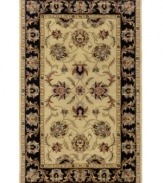 With a timeless pattern plucked from the design traditions of great Indian rug makers, this distinctive area rug from Sphinx is hand-tufted with a dense, washed wool pile -- blissfully soft to the touch and utterly breathtaking to behold.