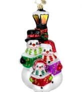 A family of caroling snowmen hits all the season's high notes in exquisite Polonaise glass. Glitter snowflakes, music books and bright, shiny color give the ornament that classic Christopher Radko feel.