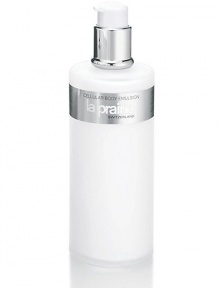 Deep cellular hydration for the body. This protective barrier prevents moisture loss, and allows skin to regain its youthful texture, clarity and suppleness. Leaves skin perfectly hydrated and glowing with luminosity. 8.4 oz. 