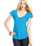 Flirty flutter sleeves and brilliant beading make up a fun petite tee from Calvin Klein Jeans! Wear with your favorite denim for a bright weekend look.