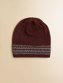 A charming flat-knit cotton-and-wool blend beret features a heritage-inspired Fair Isle pattern for a preppy look.Seamed crown and ribbed brim85% cotton/15% woolHand washImported