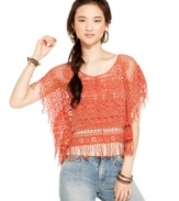 Intricate knit design tells a fashion-forward story on this fringed top from American Rag: an all-americana layer to your jeans and tanks!