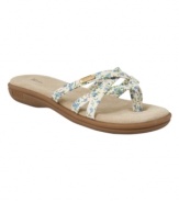 Slip into cute floral-printed comfort. GH Bass's Sharon flat thong sandals feature a comfy cushioned sole.