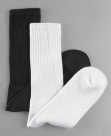 Looking for the perfect six pack? Before you even think about taking on a new workout for your abs, turn to this six pack of athletic crew socks.