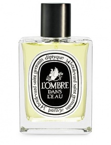 L'Ombre dans l'Eau is a delicious, appealing floral-fresh fragrance through the extreme purity of its ingredients and exceptional naturalness. The very botanical, very green sap of the blackcurrant leaves is fused with bergamot and mandarin to temper the leaf note.Fresh, crisp Damask roses flourish, as heady as the roses that smell so wonderful in gardens and arouse the senses. The floral bouquet takes on delicate persistence and roundness with a bottom note of ambergris and musk. L'Ombre dans l'Eau is a delicious, appealing floral-fresh fragrance through the extreme purity of its ingredients and exceptional naturalness. The very botanical, very green sap of the blackcurrant leaves is fused with bergamot and mandarin to temper the leaf note.Fresh, crisp Damask roses flourish, as heady as the roses that smell so wonderful in gardens and arouse the senses. The floral bouquet takes on delicate persistence and roundness with a bottom note of ambergris and musk.