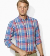 A trim-fitting sport shirt in lightweight brushed cotton twill exudes authentic character with a heritage plaid pattern.