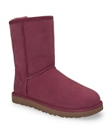 Short and sweet, this classic boot from UGG® Australia is lined in super-cozy shearling.