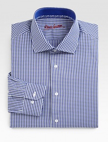 Tailored in woven jacquard with the polished professional in mind, who aims to make a bold style statement inside and outside of the boardroom.Button-frontCottonMachine washImported