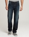 Styled for a natural look and relaxed, comfortable drape, this well-crafted jean is rendered in a rich cotton and spandex blend, for a touch of stretch.
