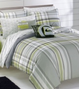 A bold, wide-stripe plaid brings Quiksilver's Disruptor duvet cover set into the digital age with its graphic appeal. Shams feature the Quiksilver logo. Reverses to gray.