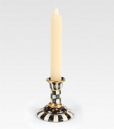 A traditional silhouette crafted in handmade and hand-painted ceramic and finished with stunning golden accents.From the Courtly Check collectionCeramic with golden lustre4½H x 4 diam.Hand washMade in USA