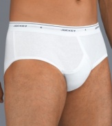 Stick with the classics and stock up with this convenient 3-pack of low-rise Jockey briefs in smooth, breathable cotton.