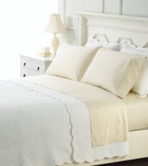 Taking inspiration from vintage linens, the Stenciled Leaves quilted sham from Martha Stewart Collection captures the essence of traditional summer style. Featuring exquisite tone-on-tone quilting in an allover leaf pattern on pure cotton.