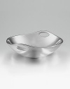 Curved metal design combines a chic shape with the functionality of handles to serve all of your cold and hot dishes. Comes in Nambé blue gift box 10 diameter Hand wash gently Imported