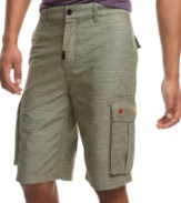 These classic cargo shorts from LRG come with pocket detailing to freshen up your spring look.