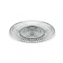 Inspired by the tales of One Thousand and One Nights, this beautiful plate, designed by Mathias, features beveled cuts that radiate light.