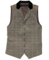 Make an entrance. Don't be afraid to be bold in this dapper vest from Sean John.