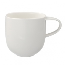 Villeroy & Boch's Urban Nature mug brings a dynamic new dimension to your table setting. The elegant bone-white porcelain pieces assume fluid, organic shapes for an effect that is both architectural and aerodynamic. Simple yet casually chic, Urban Nature is sure to take your next occasion to unexpected new levels. Villeroy & Boch's Urban Nature mug brings a dynamic new dimension to your table setting. The elegant bone-white porcelain pieces assume fluid, organic shapes for an effect that is both architectural and aerodynamic. Simple yet casually chic, Urban Nature is sure to take your next occasion to unexpected new levels.