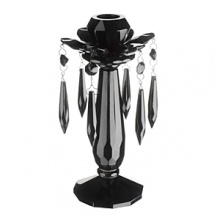 Set an elegant table in a matter of minutes with this unique glass collection from Villeroy & Boch.