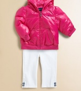 A warm, shiny puffer style with signature pony embroidery will keep your little one cute, cozy and safe from the elements.Attached hoodLong sleevesFull-zip frontSplit kangaroo pocketsRibbed cuffs and hemFully quilted liningNylonFilling: polyester/down/waterfowl feathersMachine washImported