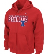 Hit it out of the park! Cheer on your favorite team in style and comfort in this Majestic Philadelphia Phillies hoodie.