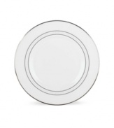 Leave it to kate spade to improve the traditional china pattern. Reminiscent of seed pearls, her signature monogram lends a lustrous accent to the Noel Alabaster accent plate.