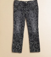 Crafted in a stylish skinny silhouette with floral detailing and back pocket logo.Front button closureWaistband with belt loopsZip flyFive-pocket style98% cotton/2% elastaneMachine washImported