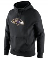 Shout out to your favorite NFL football team with this comfortable Baltimore Ravens hoodie from Nike.