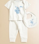 The signature knight print watches over the tee and bib of this cozy, pure cotton set.Envelope necklineShort sleevesButton frontLogo-print detailCottonMachine wash or dry cleanImported