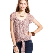 Delicate floral print and relaxed, tie-front design lend femme and carefree spirit to this top from American Rag!