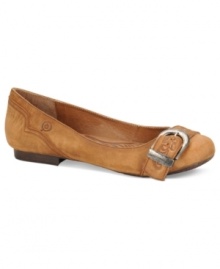 With a leather and fabric lining and a small heel, Born's Dimi flats are the perfect choice for all-day workday style.