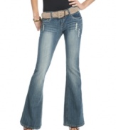 Do denim with flare in this bellbottom style from Dollhouse – a trend-right addition to your collection of jeans!