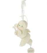 This Snowbaby plays sweet music with a delicate harp in this timeless ornament from Department 56. Crafted of pure porcelain bisque and includes the year of issue: 2012.