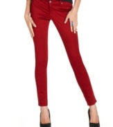 Transition into the cool season with these five-pocket skinny jeans from Jessica Simpson! Pair them with a chic blouse or blazer for added flair.
